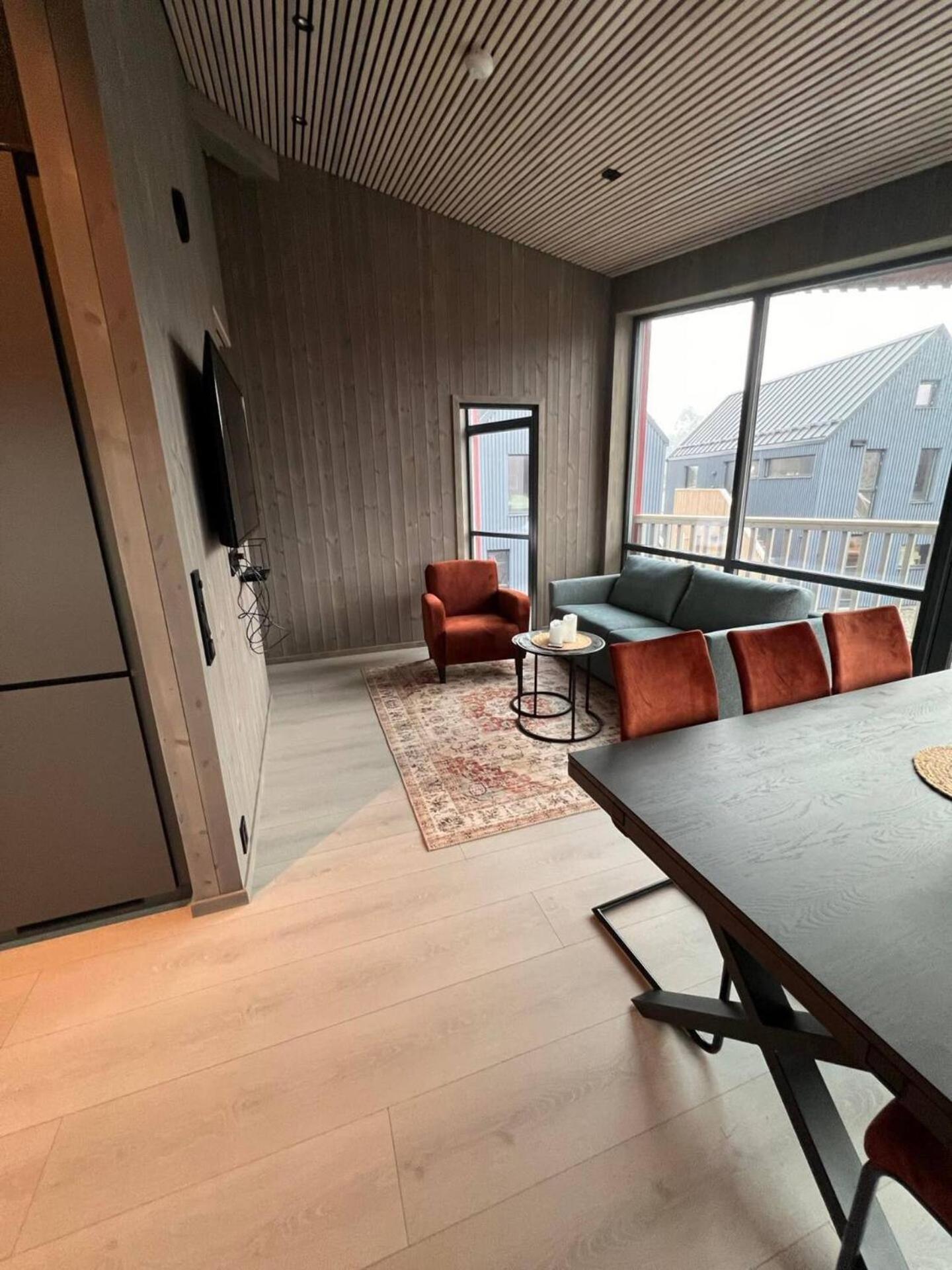 Stilren Leilighet I Henningsvaer Exteriér fotografie